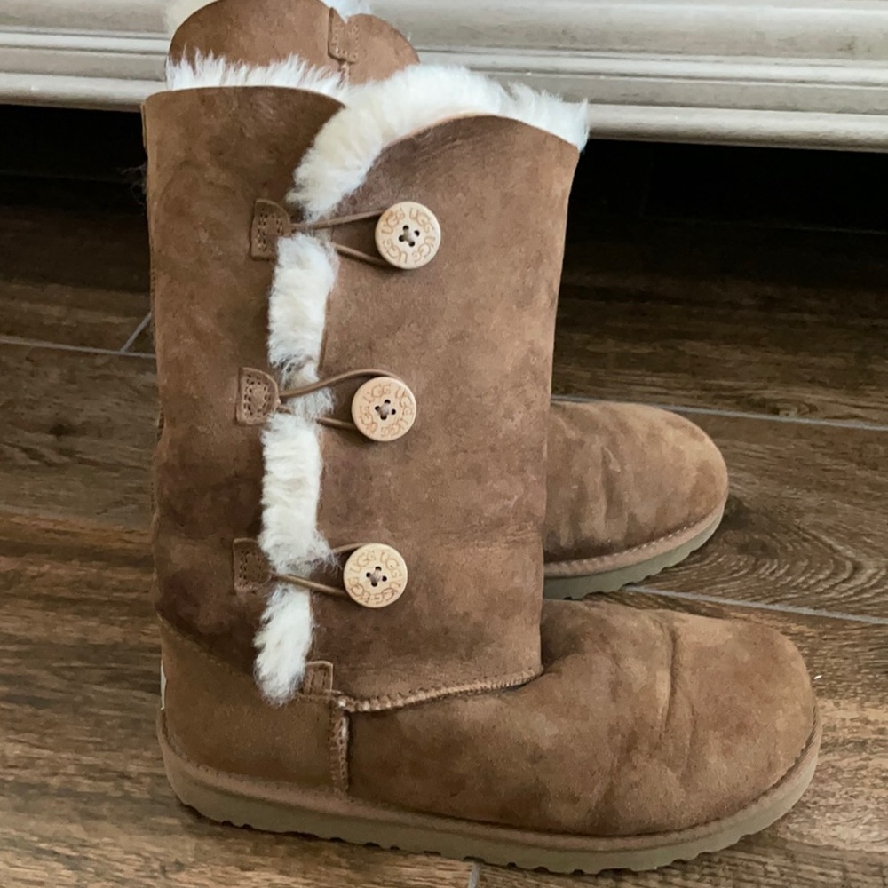 UGG Button Boots (Brand new)